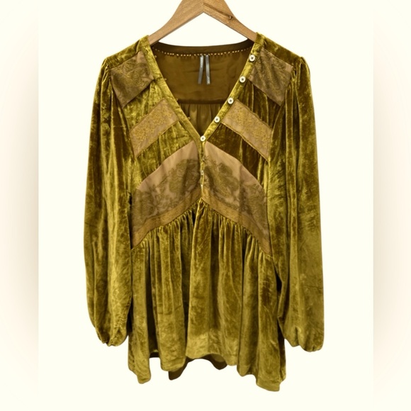 By Anthropologie Long Sleeve Velvet Lace Babydoll Top Gold Boho Romantic Large - Picture 4 of 12